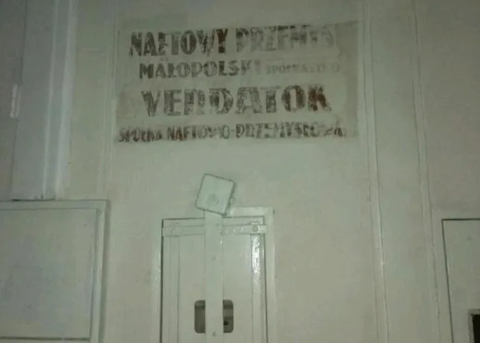 On Knyazya Romana 26 Center