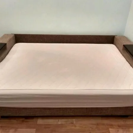 On Knyazya Romana 26 Center * Lviv